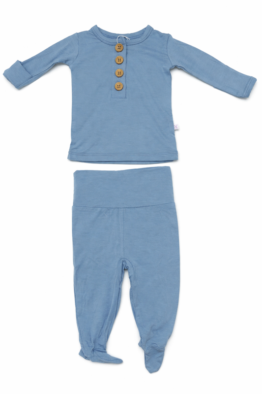 Long-Sleeved Buttoned Top with Footed Pants Set | Glacier Lake